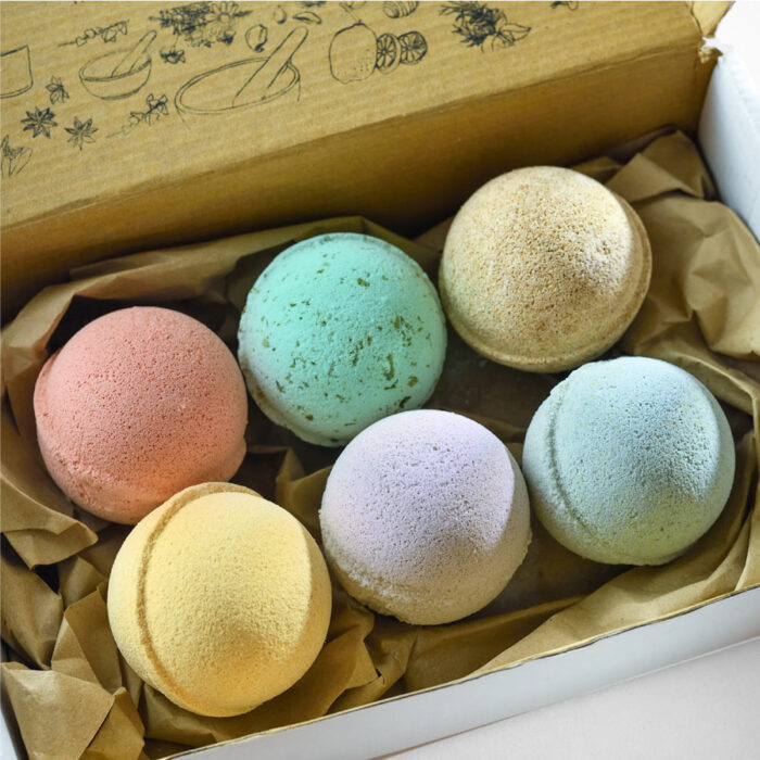 Set of 6 Assorted Organic Bath Bombs